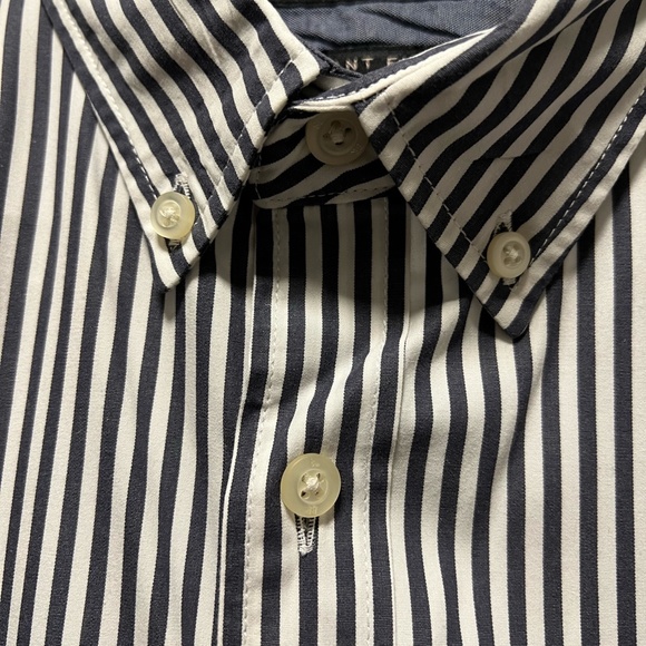 Handsome Hubby Alert!!! Banna Grant Fit Dress Shirt Slim. - Picture 3 of 4